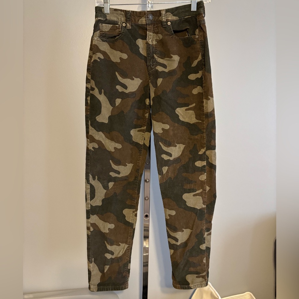 American Eagle Women's Size 2 Camo Camouflage Corduroy‎ Pants Stretch